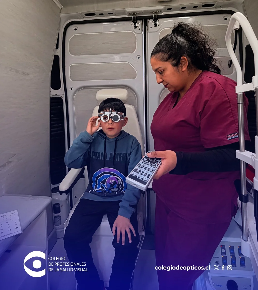 Evaluación optométrica y refracción a niños de la comunidad